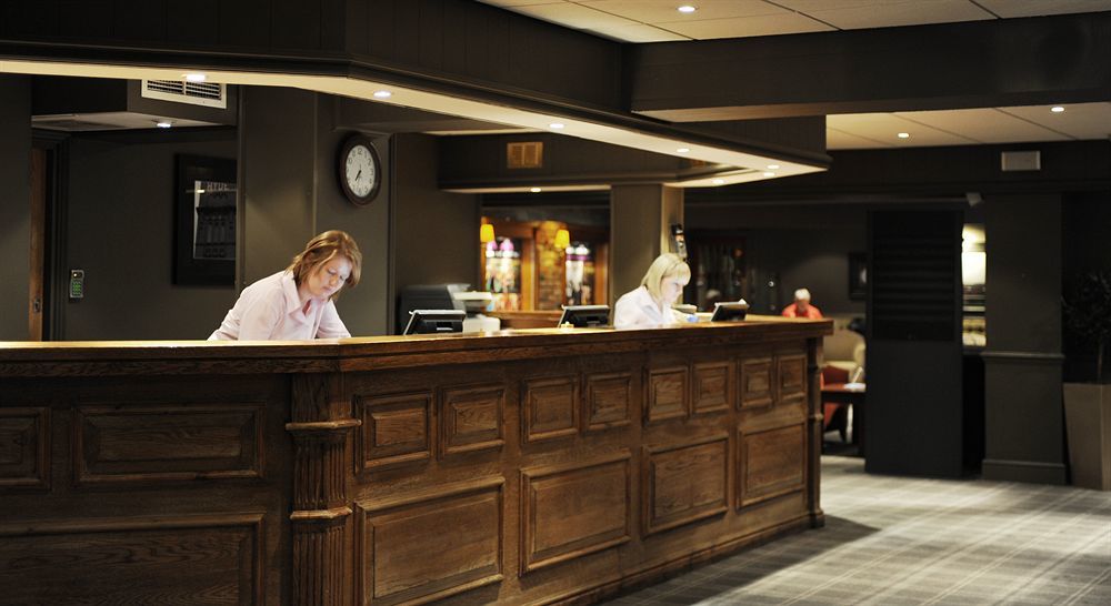 Village Hotel Manchester Hyde Dış mekan fotoğraf